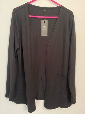 ARACH & CLOZ black lightweight open front long sleeve cardigan